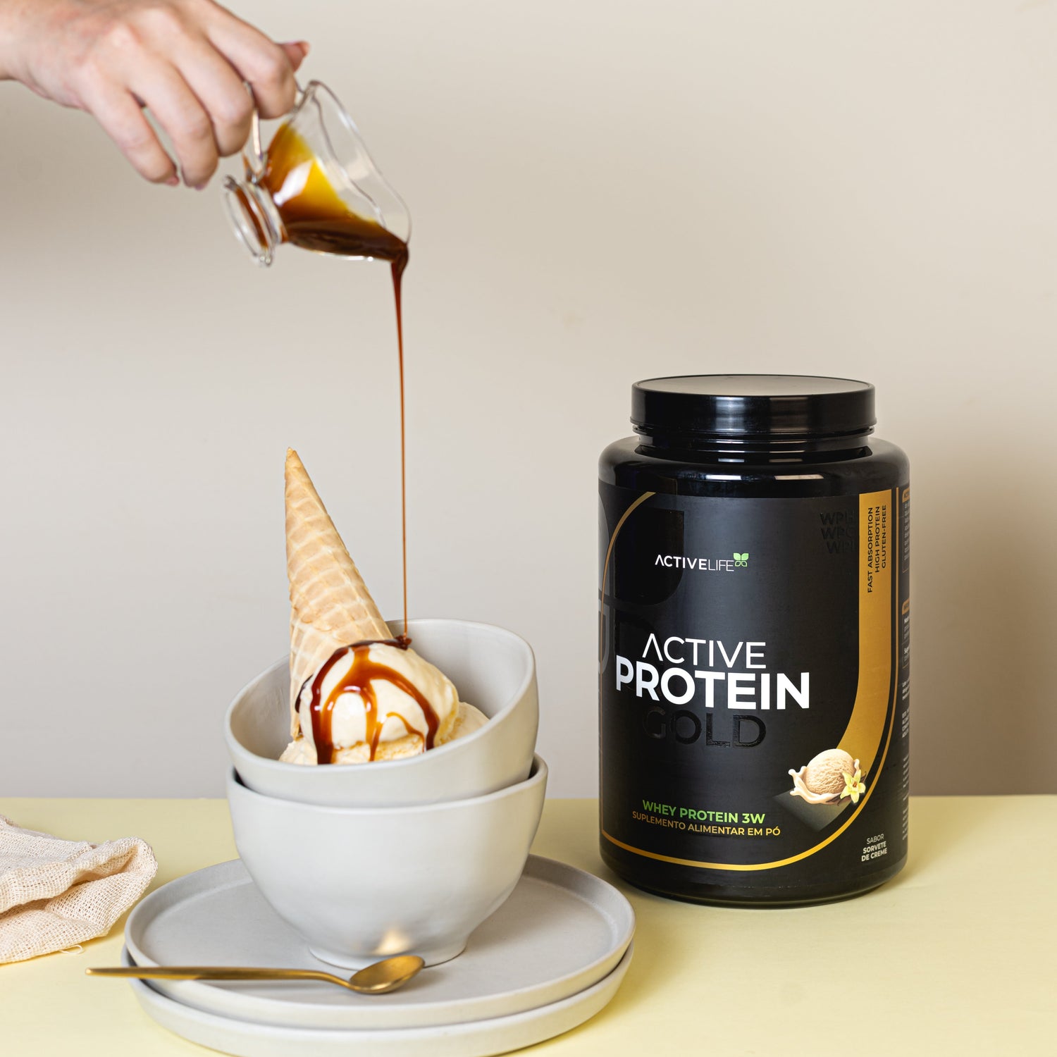 Active Protein GOLD 3W 900G